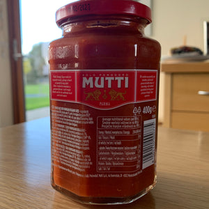 Mutti Tomato Pasta Sauce with Parmesan 400g